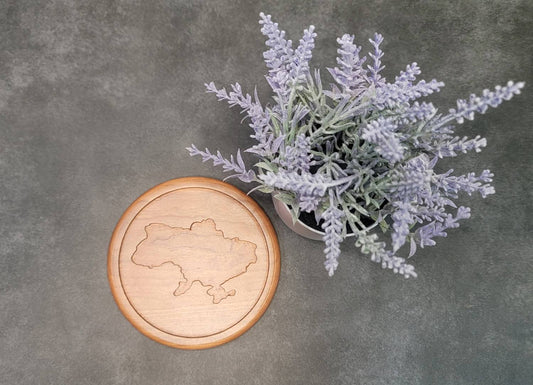 6'' Small Wooden Plate with Ukraine Country Shape Engraving – Cherry Wood Decorative Tray