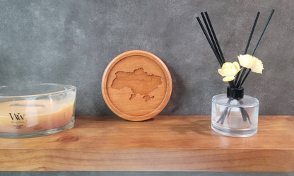 6'' Small Wooden Plate with Ukraine Country Shape Engraving – Cherry Wood Decorative Tray