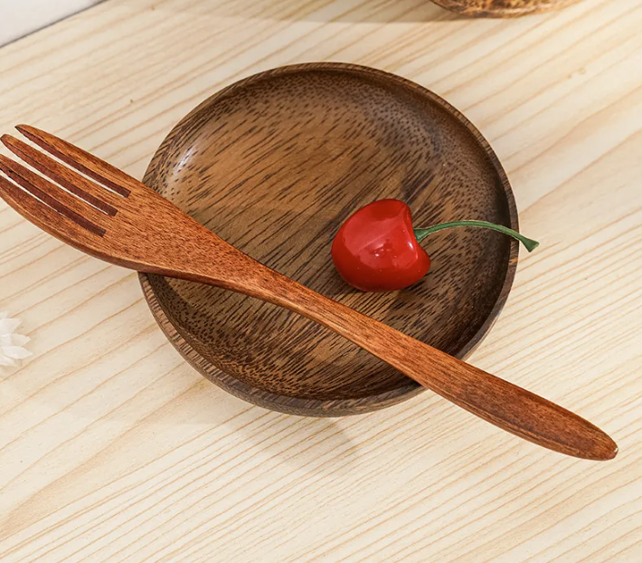 Eco-Friendly Small, 5-in Japanese Style Natural Wooden Fruit, Desert Plate Round - 4 plates in a package
